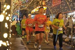 BIB: 3360, 5835, 3313, 4147
                            <button type="button" onclick="openModal(26220338)" class="btn btn-primary btn-sm float-right btn-popup" data-toggle="modal" data-target=".modal-high-quality">
                        <i class="fas fa-shopping-cart"></i> Add to Cart
                    </button>
                                            <button type="button" onclick="isThisMe(26220338, true)" class="btn btn-success btn-sm float-right btn-popup btn-isme hidden" data-toggle="tooltip" data-placement="bottom" title="นี่คือรูปของคุณใช่ไหม คลิกที่นี่เพื่อเอาเข้าอัลบั้ม">
                        <i class="fas fa-plus"></i> Add to album
                    </button>
                    <button type="button" onclick="isThisMe(26220338, false)" class="btn btn-warning btn-sm float-right btn-popup btn-isnotme hidden">
                        <i class="fas fa-ban"></i> Remove from album
                    </button>